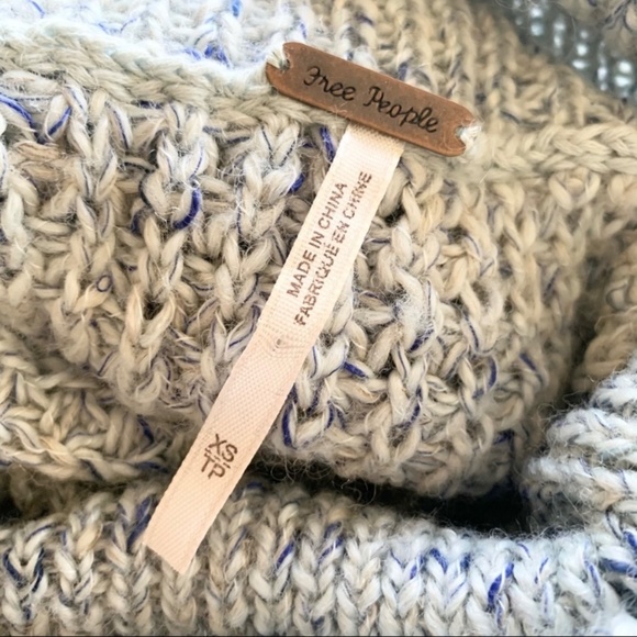 Free People sweater XS - Picture 2 of 9